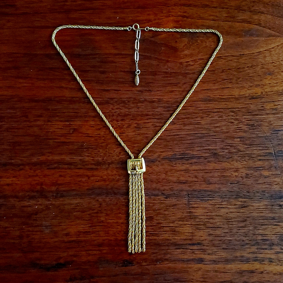 Vintage 1950’s Pennino Gold Tone Rope Buckle And Fringe Necklace